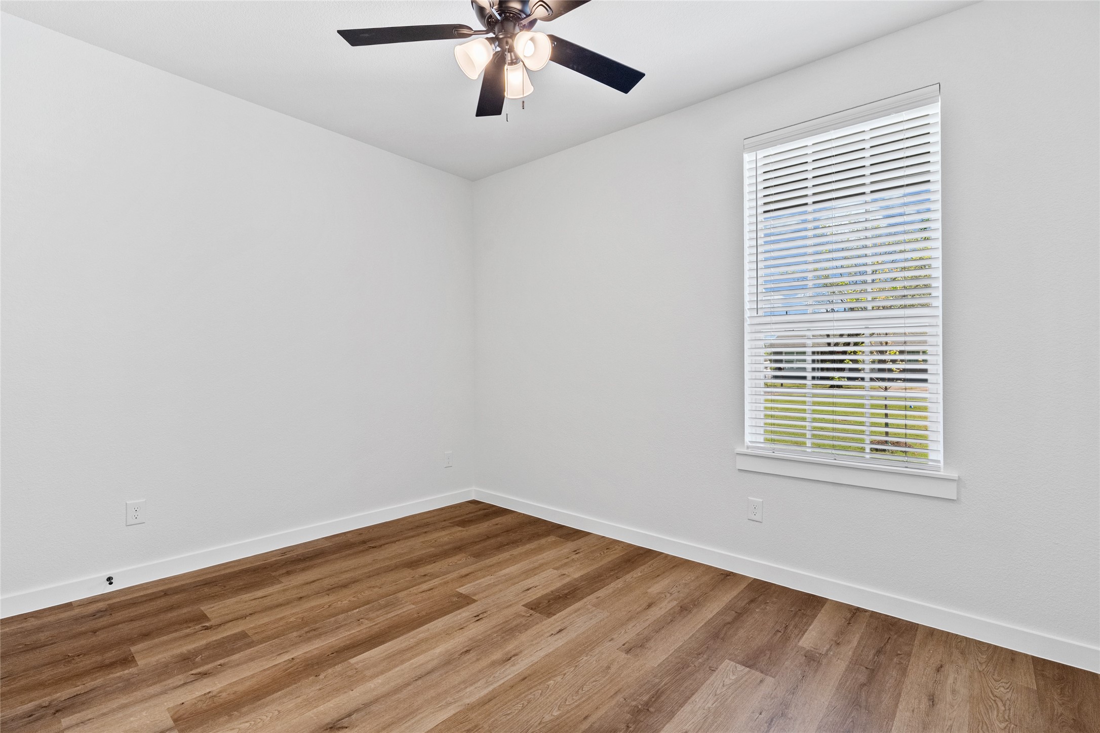 113 N Third Street Celeste TX 75423