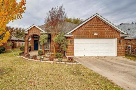8320 Patreota Drive Benbrook TX 76126