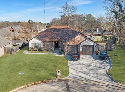 523 Mitchell Ryan Wake Village TX 75501