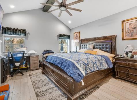 523 Mitchell Ryan Wake Village TX 75501