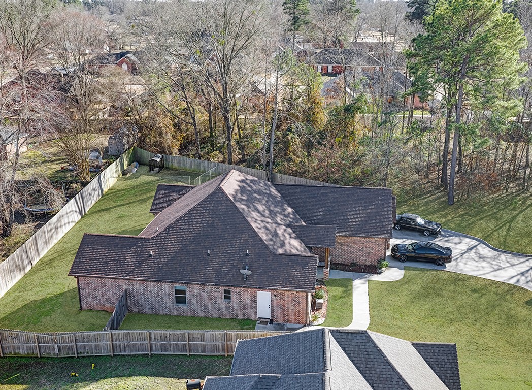 523 Mitchell Ryan Wake Village TX 75501