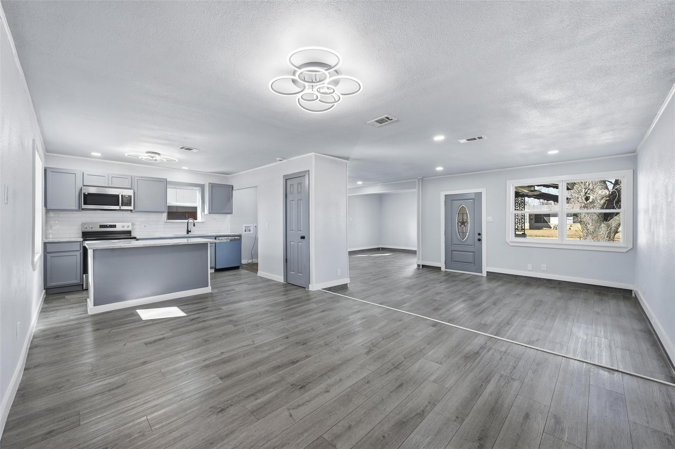 3922 Rainier Street Irving TX 75062