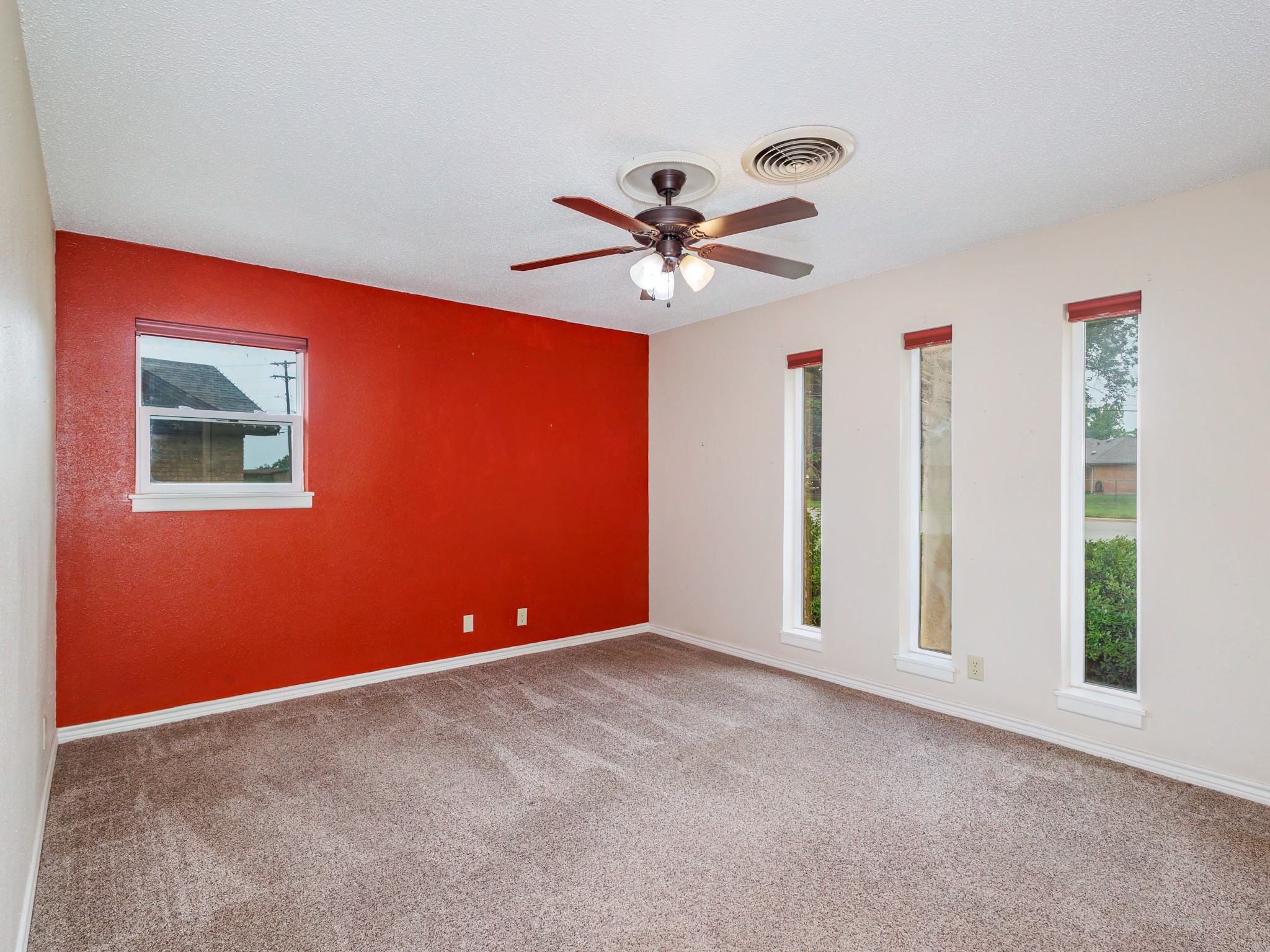 905 High Road Coleman TX 76834