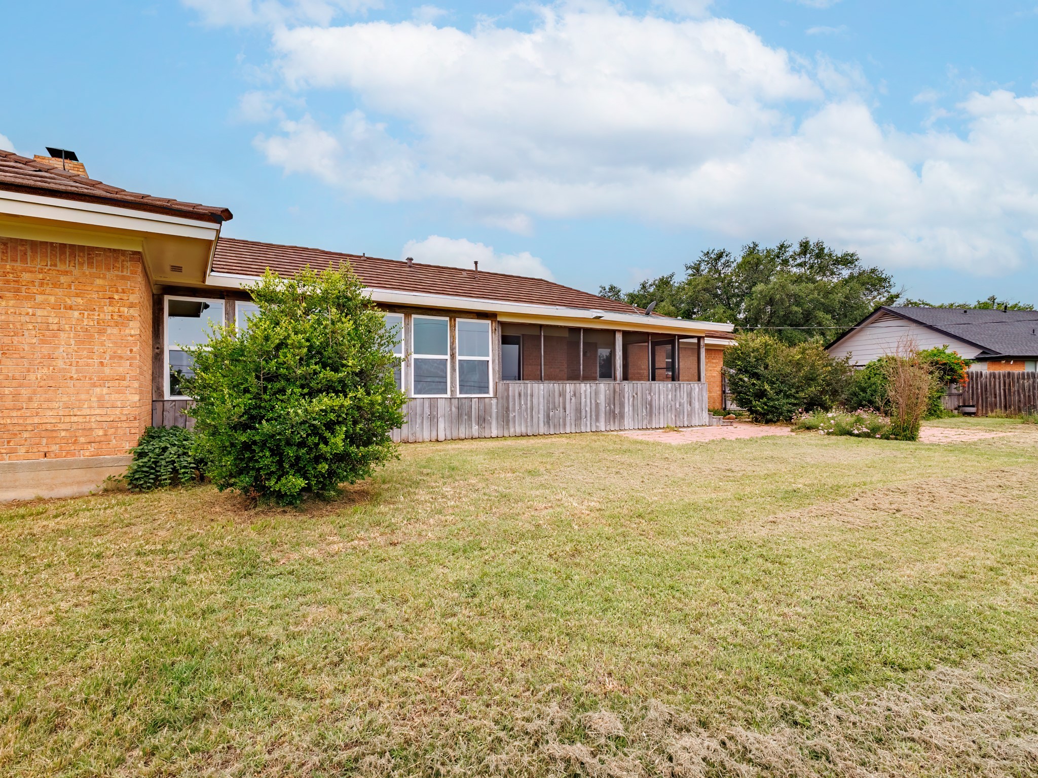 905 High Road Coleman TX 76834