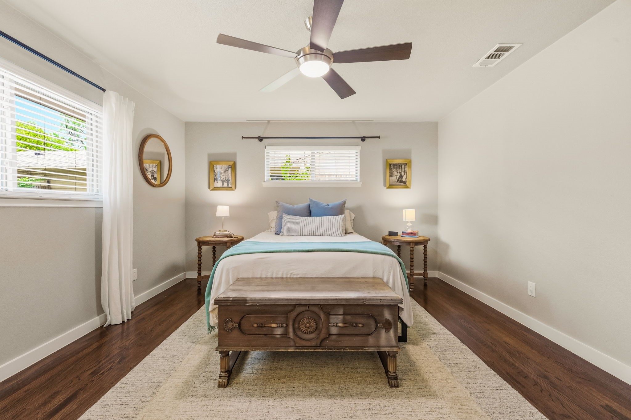 3812 Periwinkle Drive Dallas TX 75233