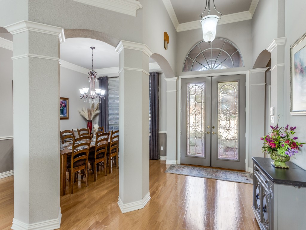 405 Shenandoah Drive Burleson TX 76028