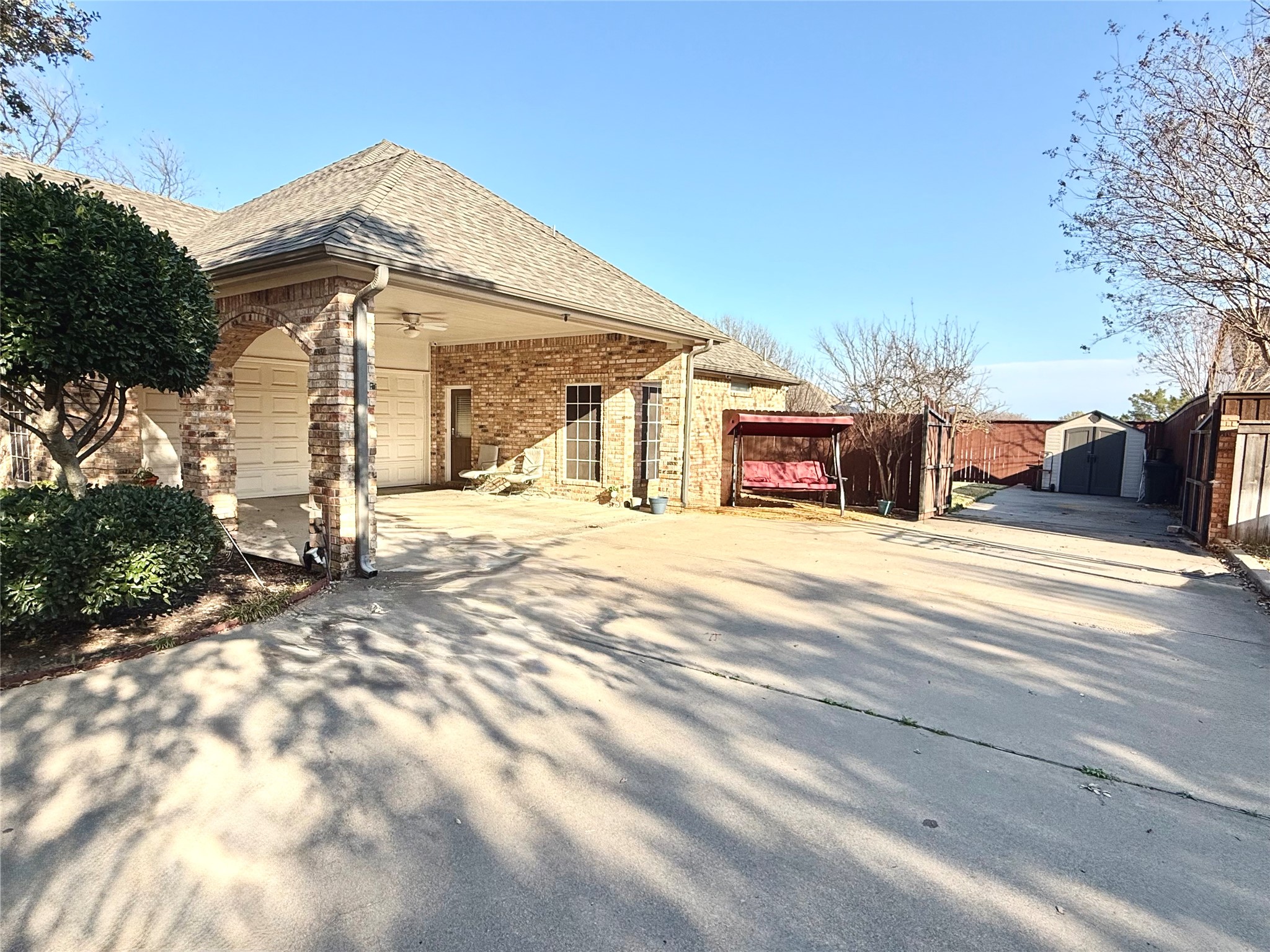 405 Shenandoah Drive Burleson TX 76028