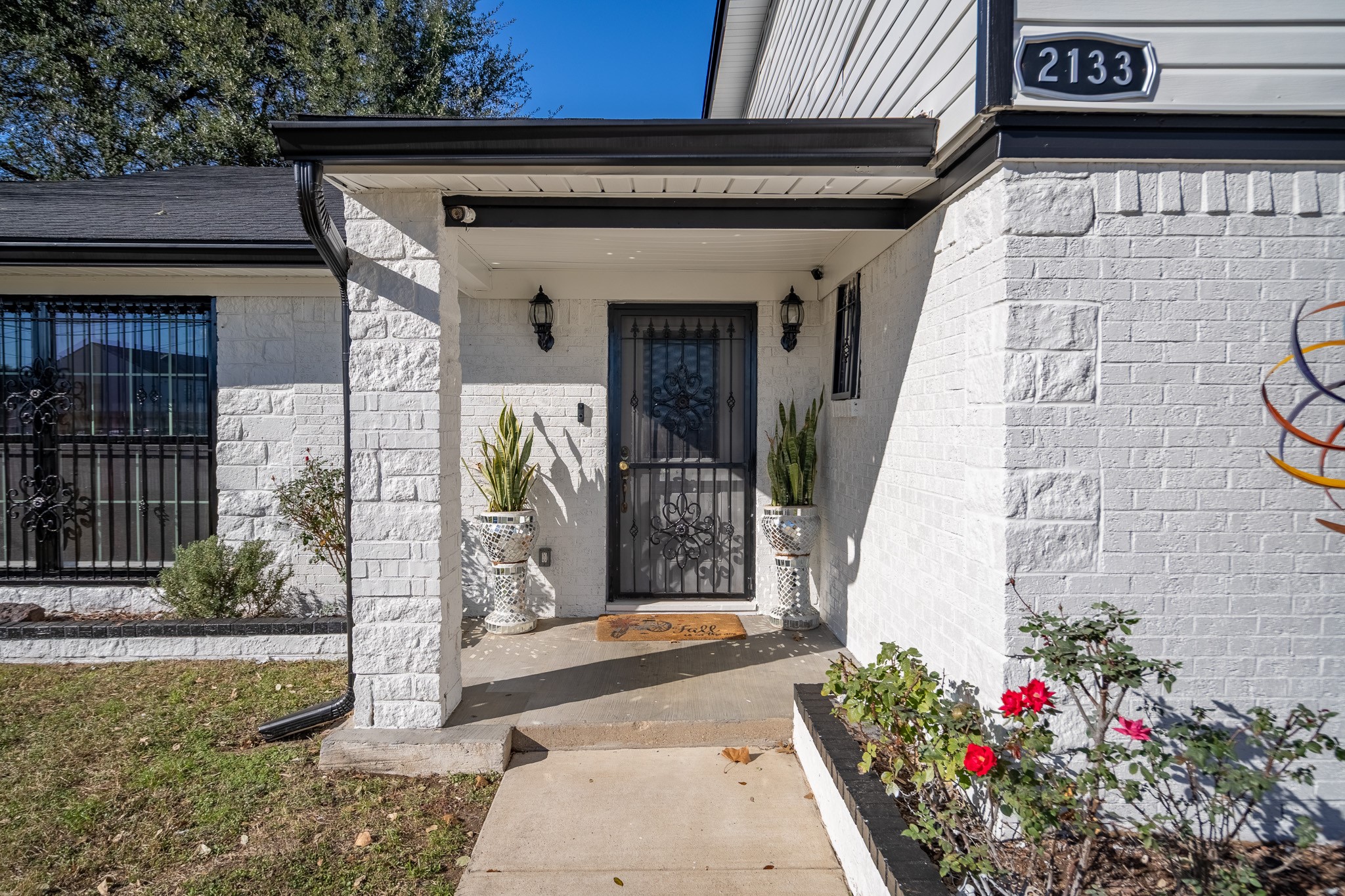 2133 Pleasant Drive Dallas TX 75227