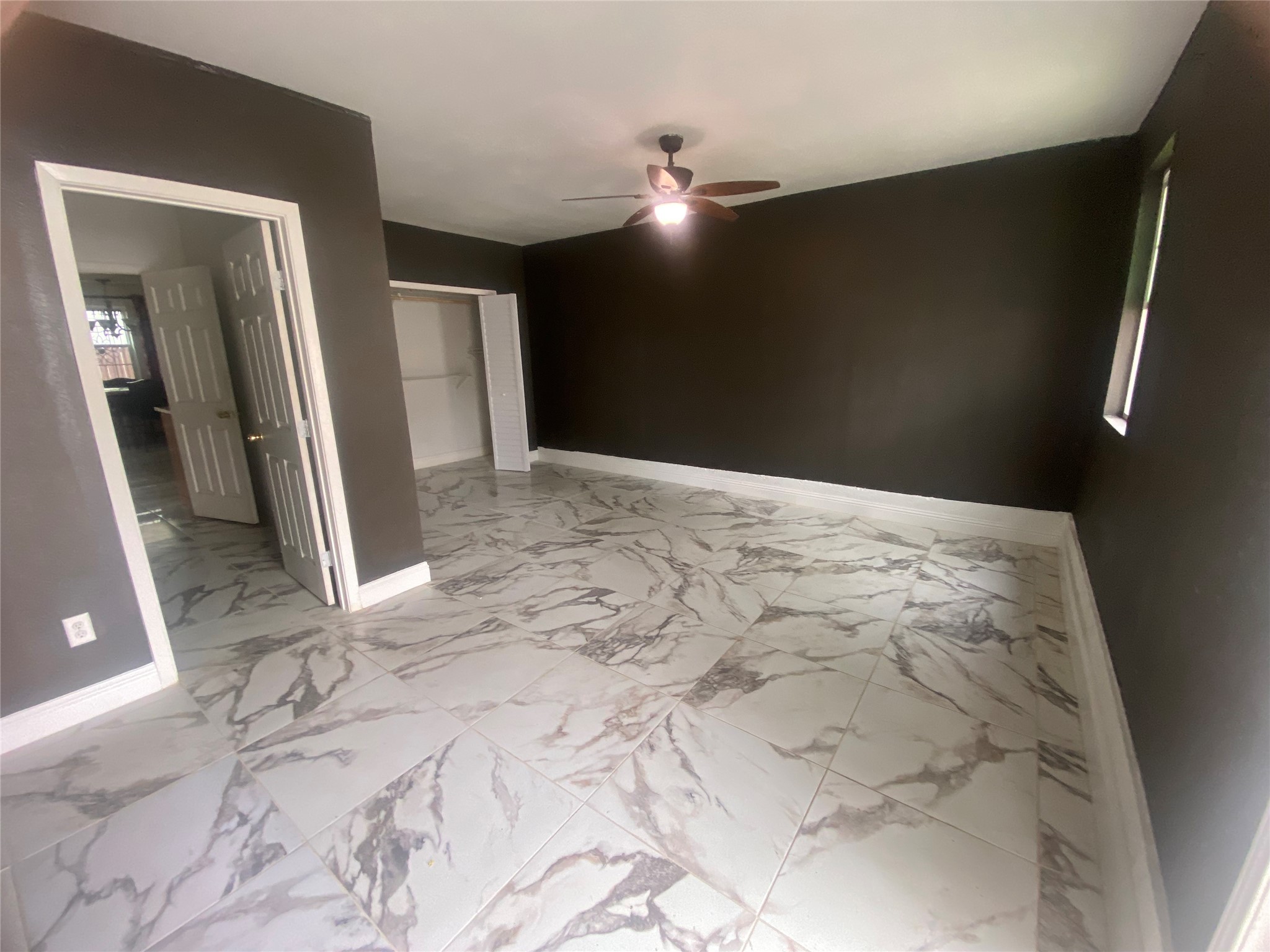 2133 Pleasant Drive Dallas TX 75227