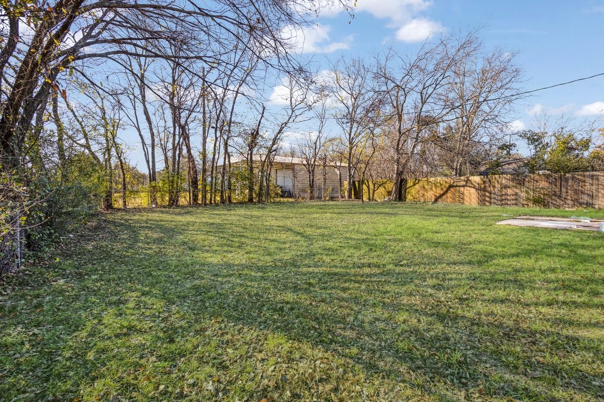 110 E Cunningham Street Bonham TX 75418