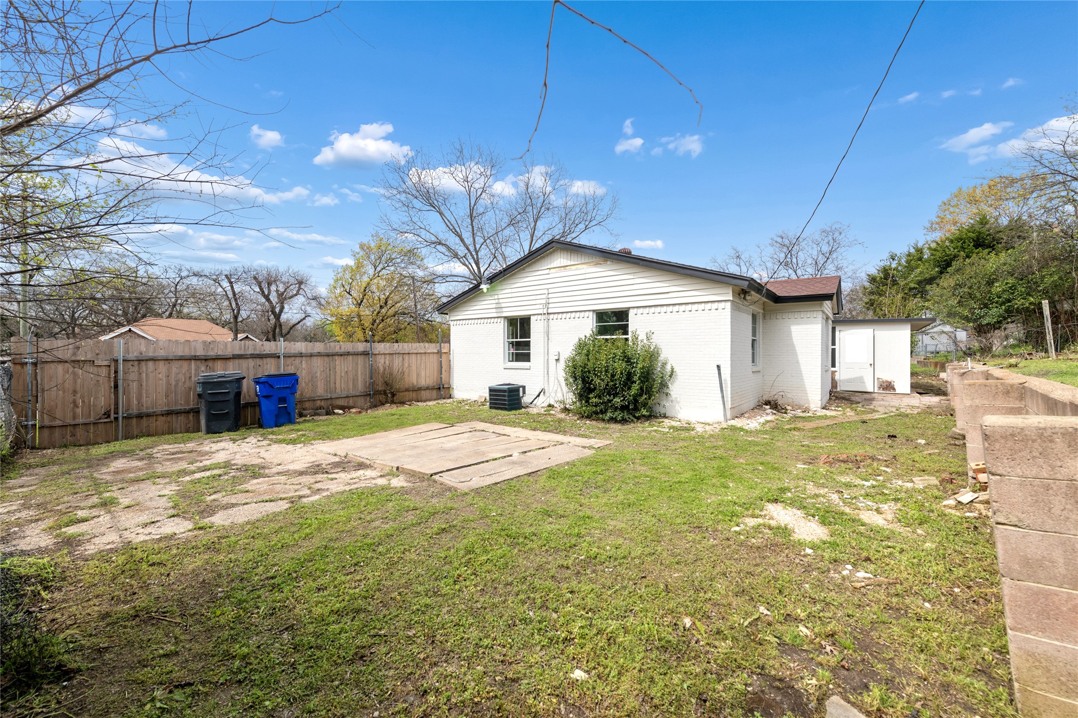 4040 Wind River Drive Dallas TX 75216