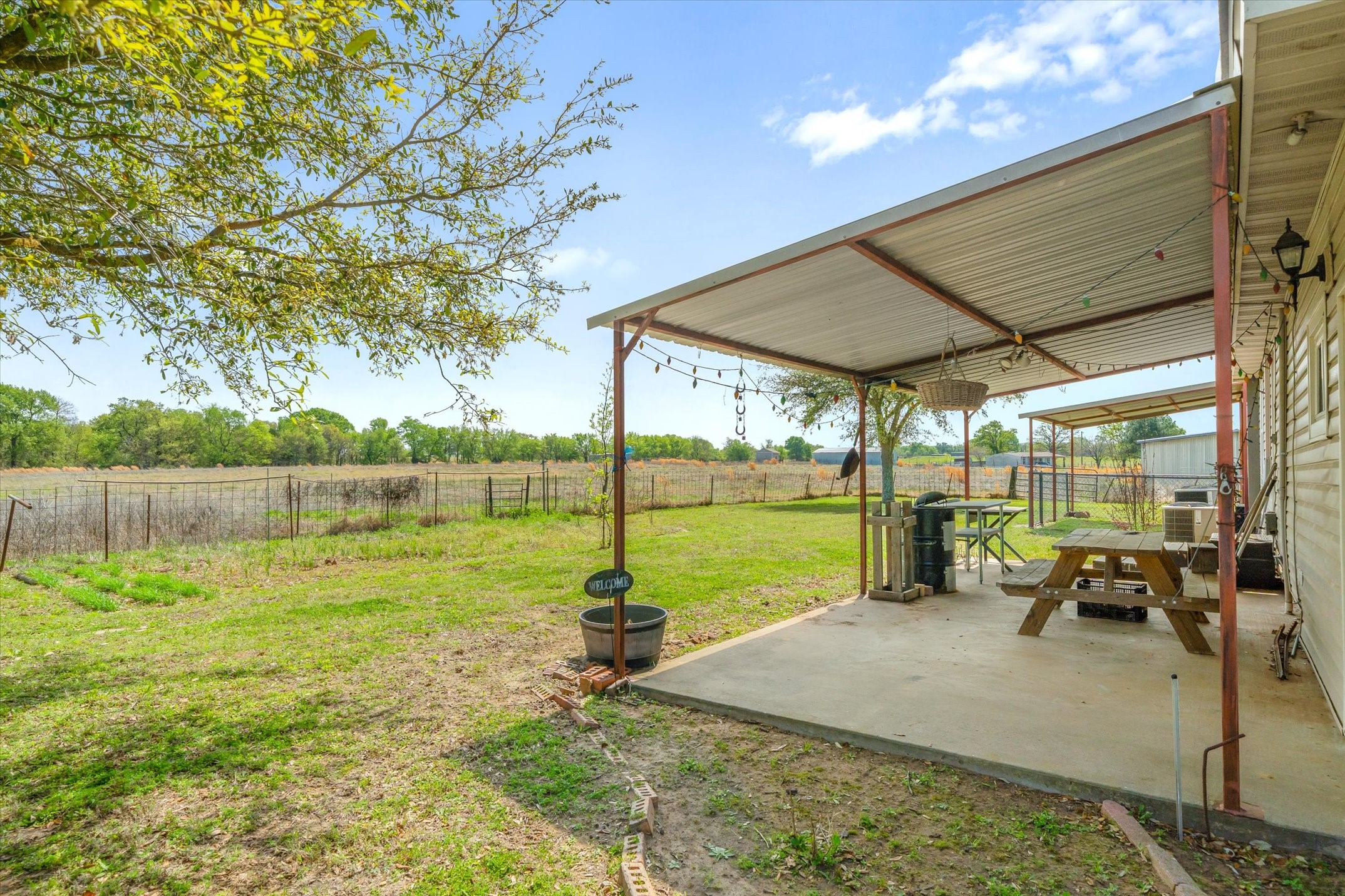 800 Vz County Road 2112 Canton TX 75103