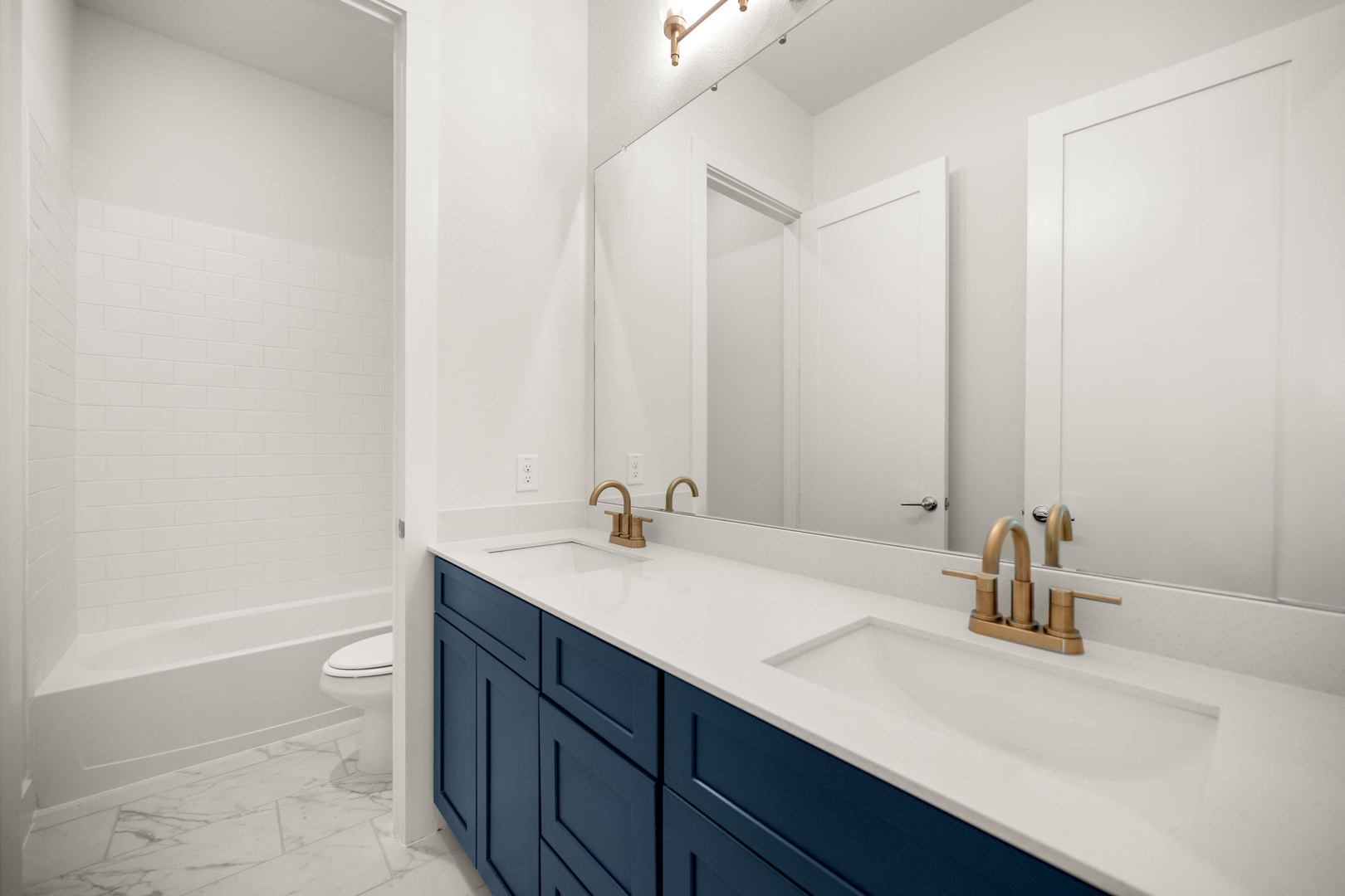 1049 Woodland Weatherford TX 76088