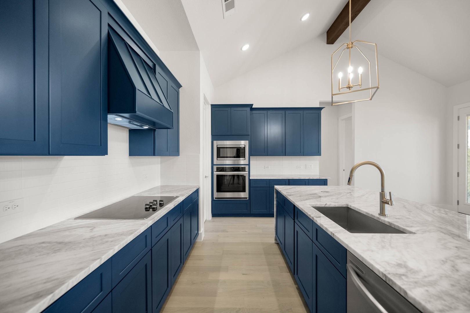 1049 Woodland Weatherford TX 76088