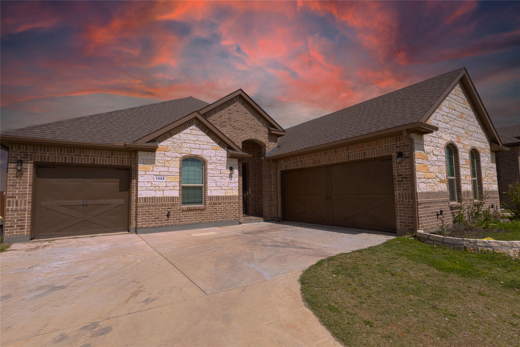 1305 Ballweg Road Arlington TX 76002