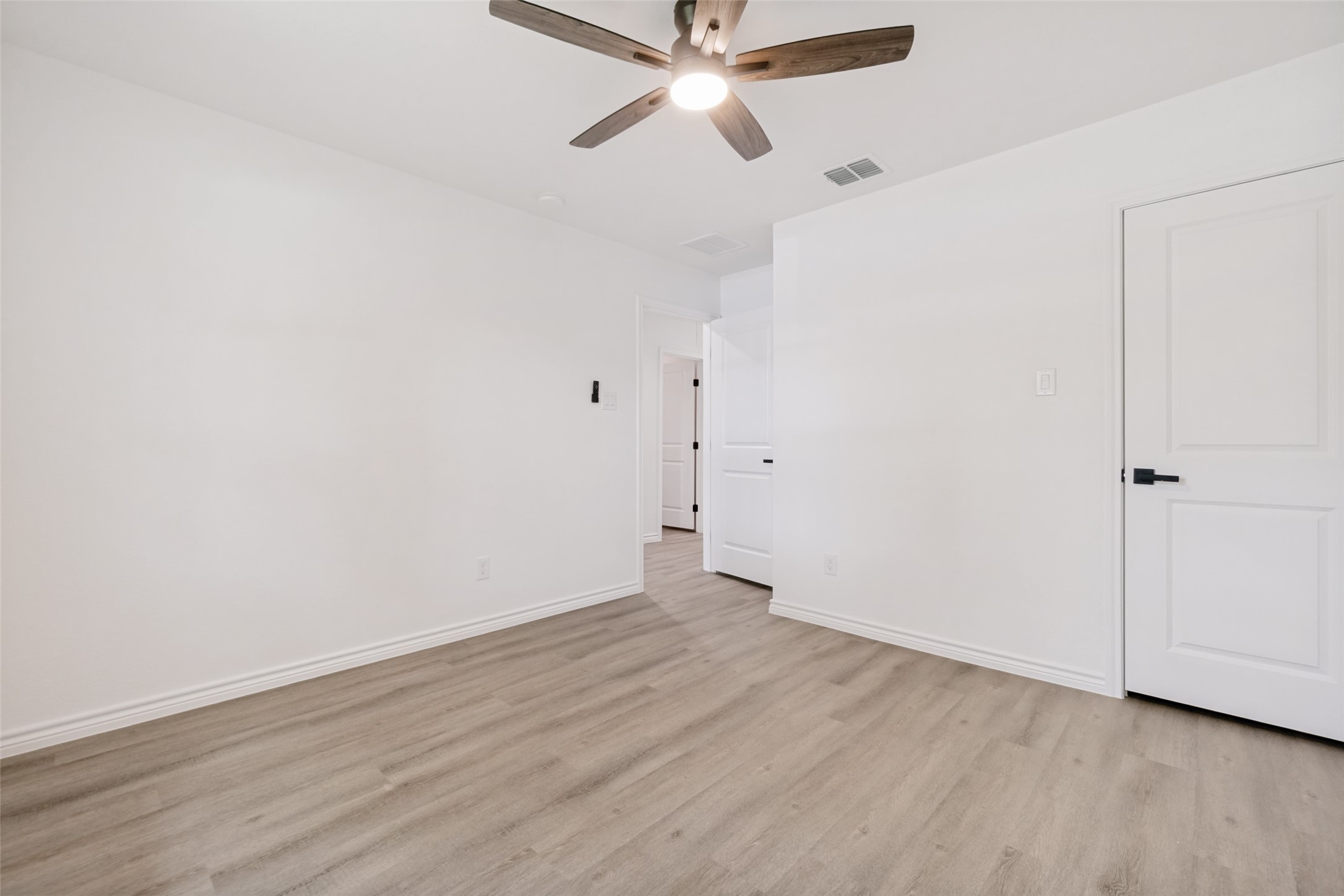 814 Wideman Drive Dallas TX 75217