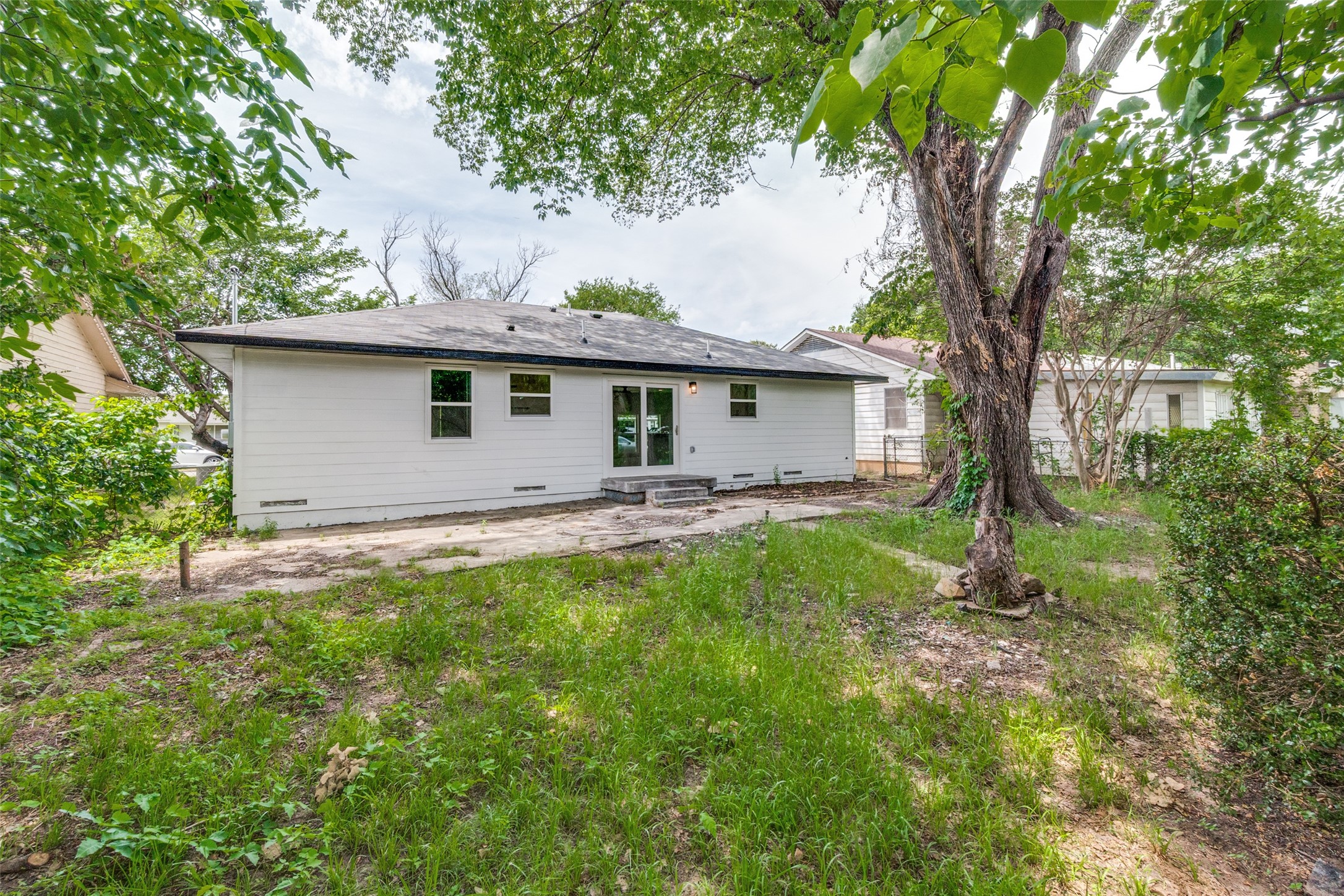 814 Wideman Drive Dallas TX 75217