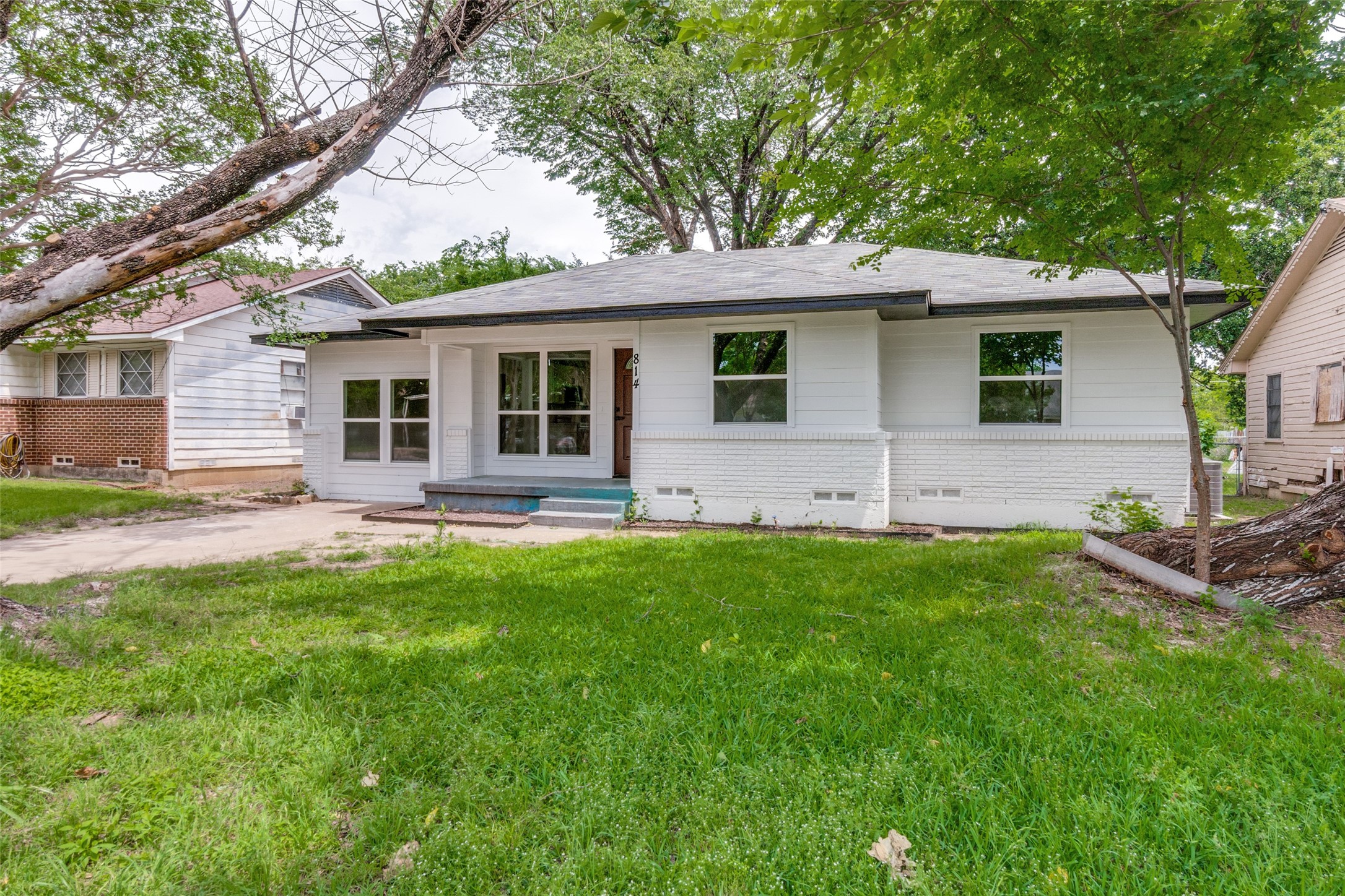 814 Wideman Drive Dallas TX 75217