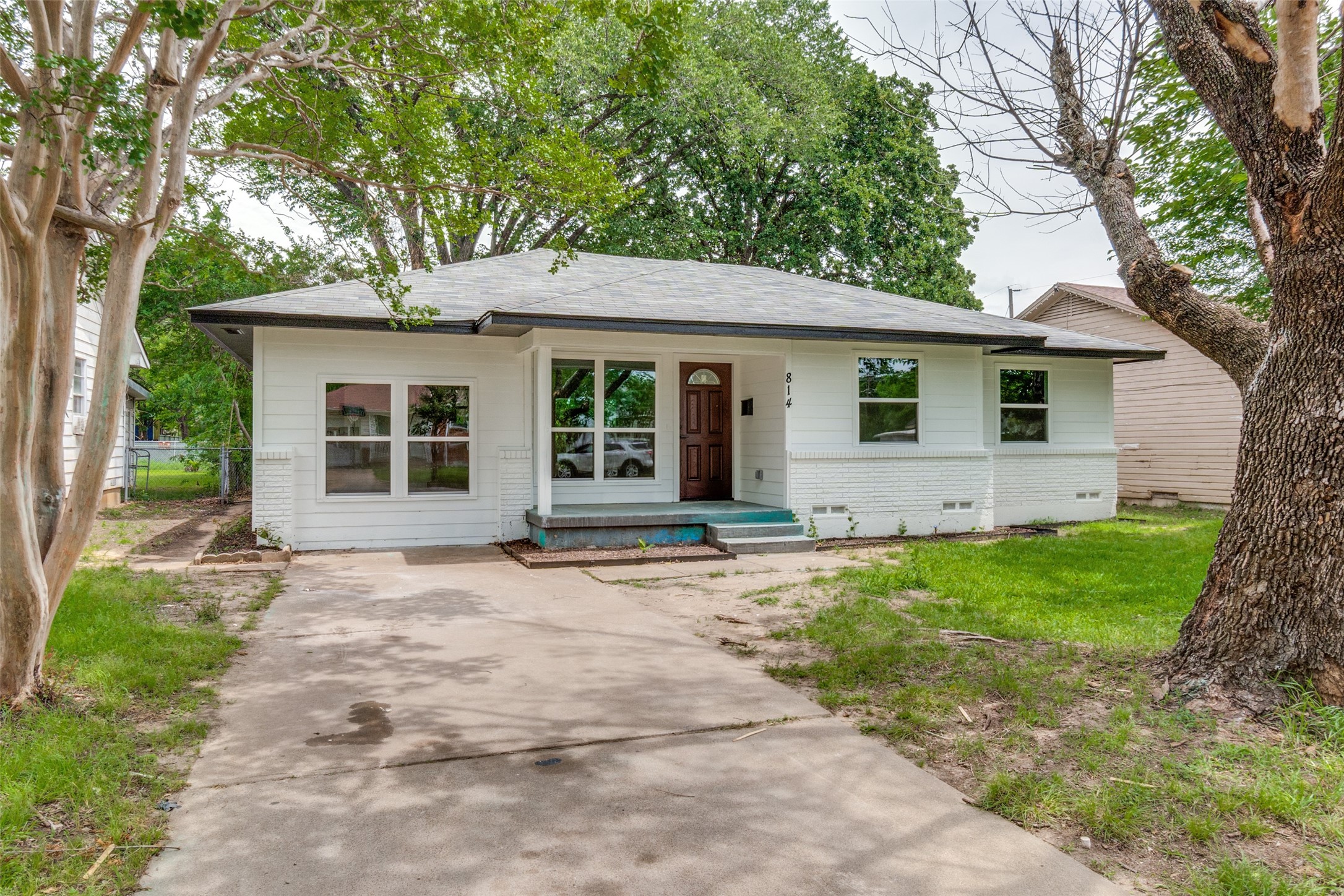 814 Wideman Drive Dallas TX 75217