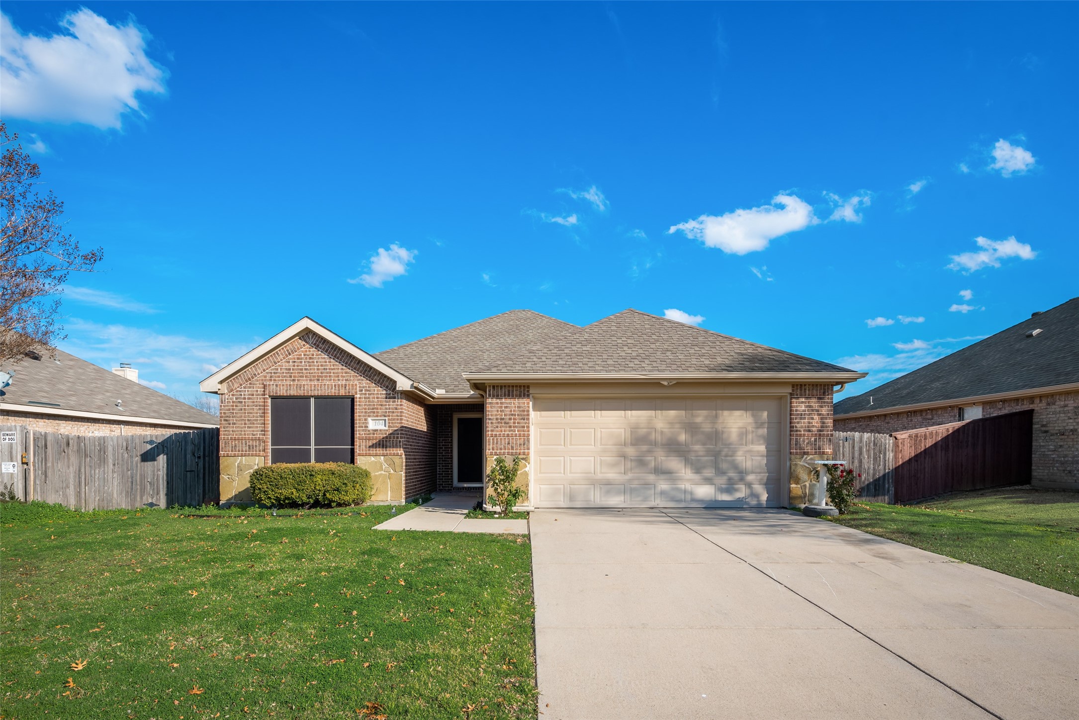 104 Buckingham Drive Waxahachie TX 75165