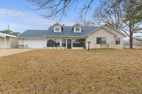 1632 An County Road 412 Palestine TX 75803