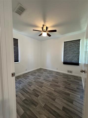813 32nd Street Grand Prairie TX 75050