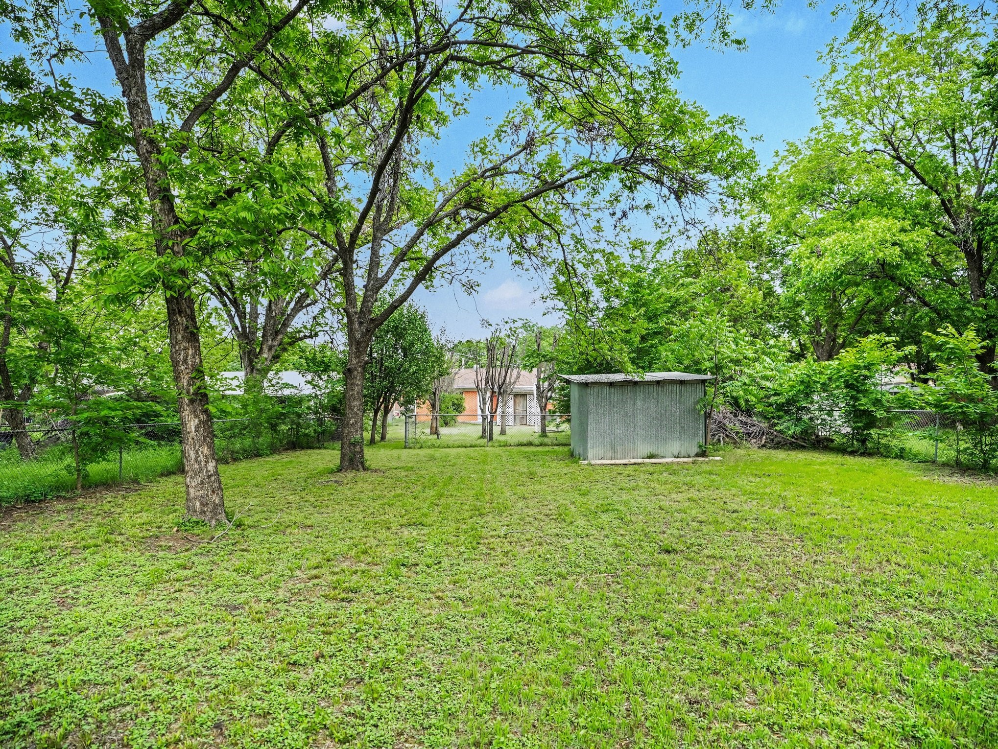 813 32nd Street Grand Prairie TX 75050
