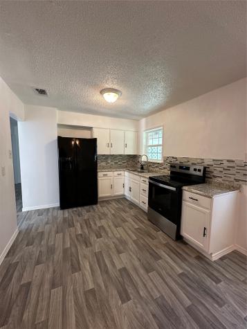 813 32nd Street Grand Prairie TX 75050