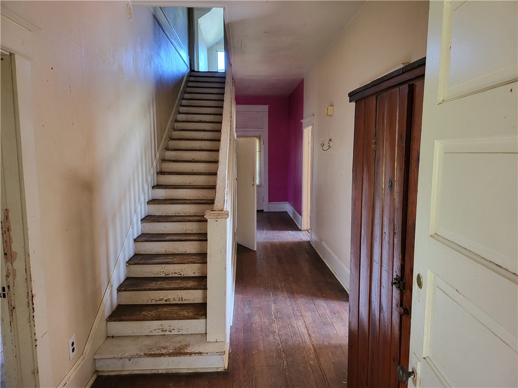426 N Houston Street Lorena TX 76655