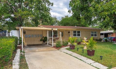 2205 Cloverdale Street Arlington TX 76010