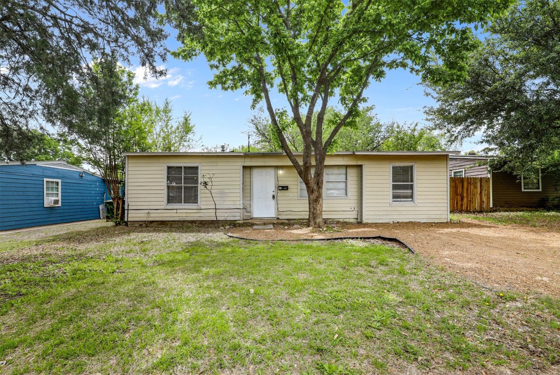 232 Casalita Drive Garland TX 75040
