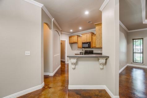 212 W 1st Street Weatherford TX 76086