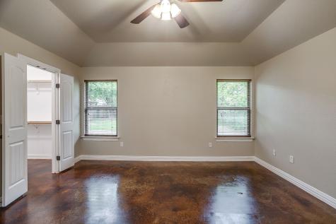212 W 1st Street Weatherford TX 76086