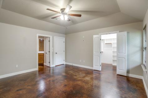 212 W 1st Street Weatherford TX 76086