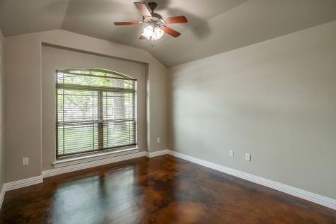 212 W 1st Street Weatherford TX 76086