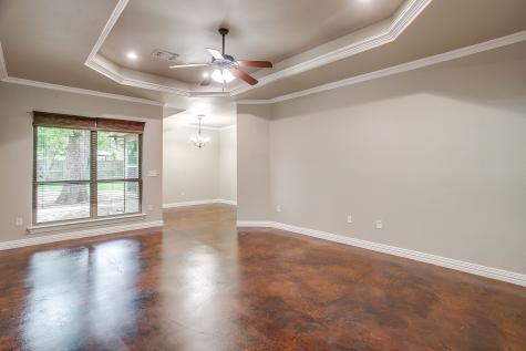 212 W 1st Street Weatherford TX 76086