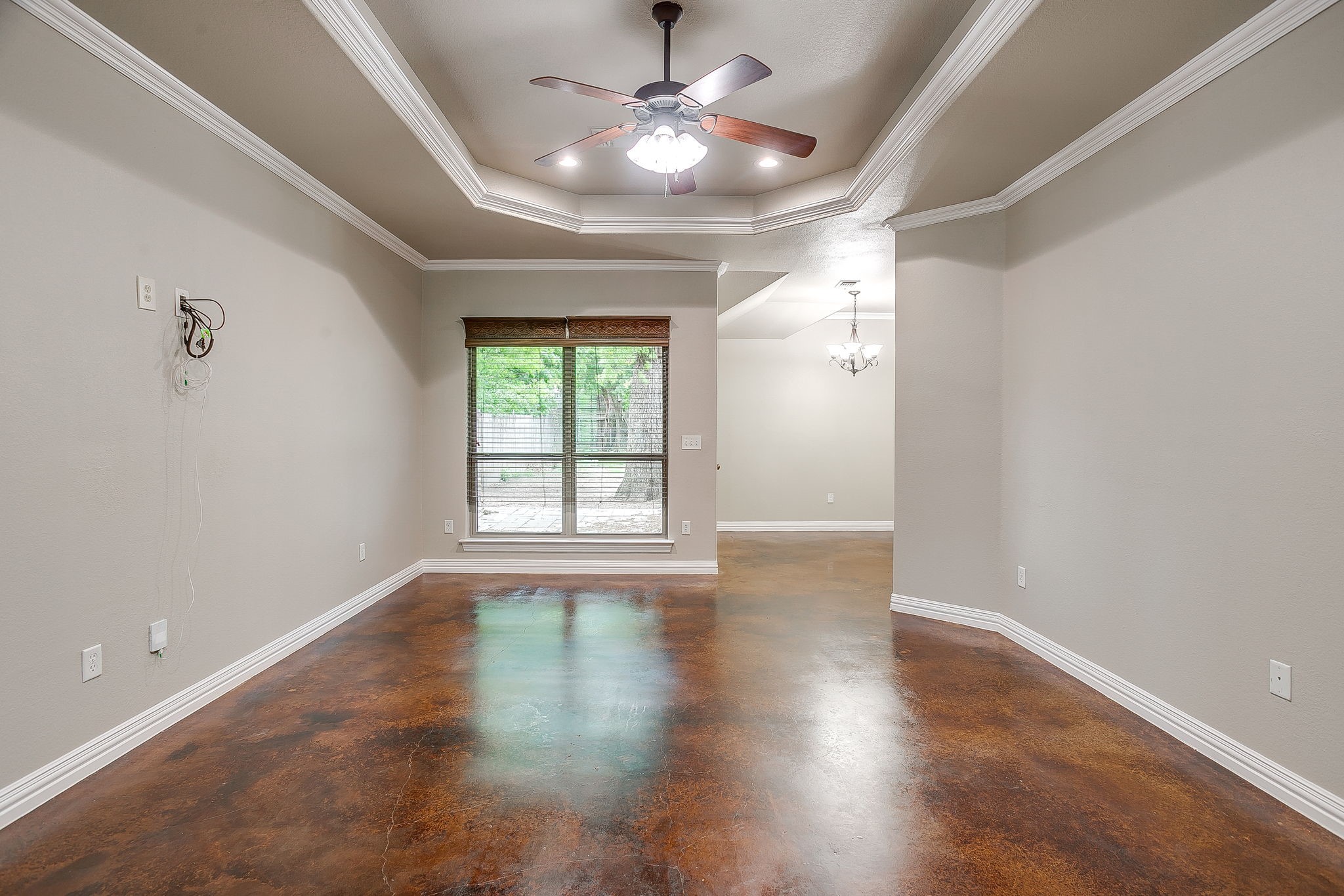 212 W 1st Street Weatherford TX 76086