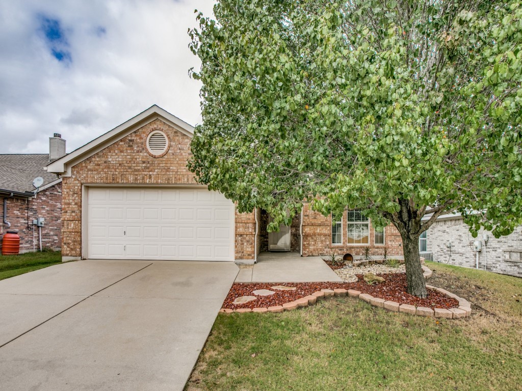 6605 Fitzgerald Street Fort Worth TX 76179