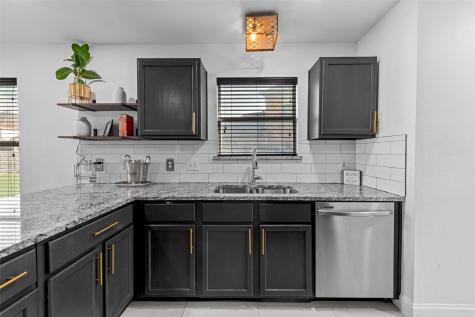 703 Harvest Glen Drive Cedar Hill TX 75104