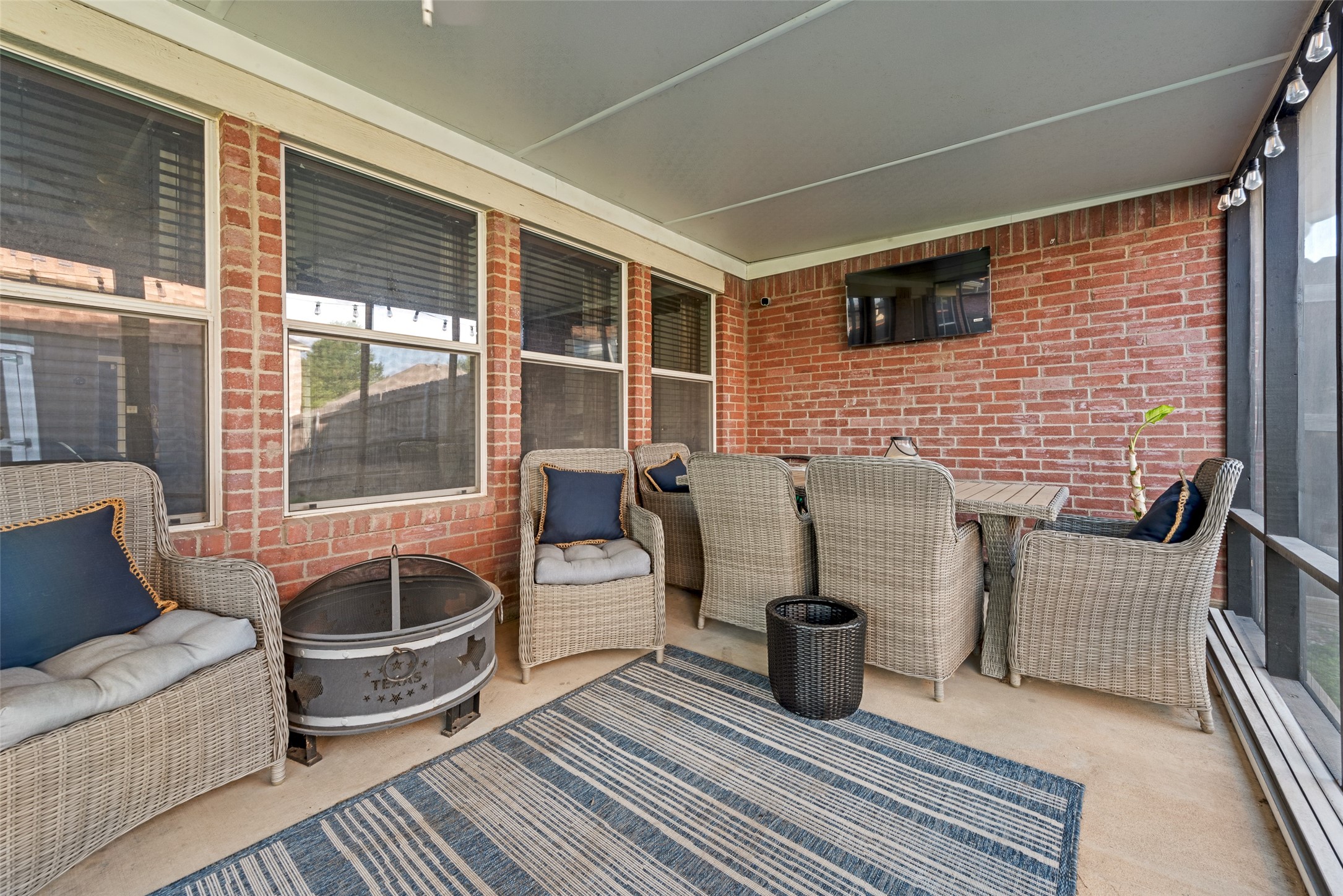 703 Harvest Glen Drive Cedar Hill TX 75104