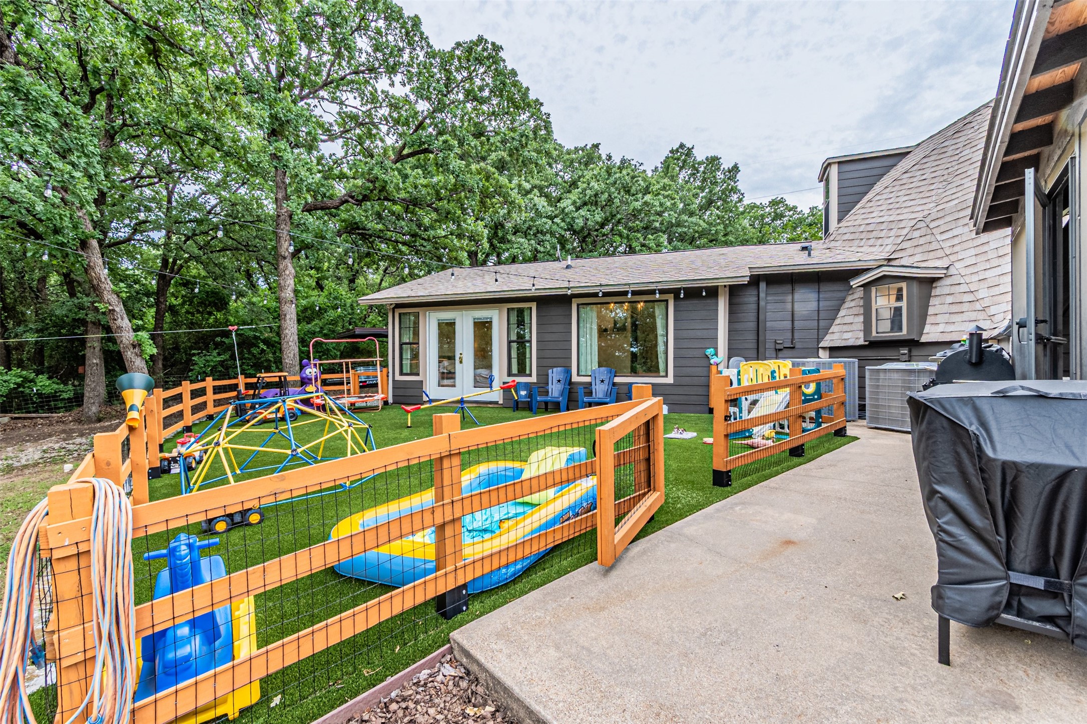 4505 Hunters Glen Court Granbury TX 76048