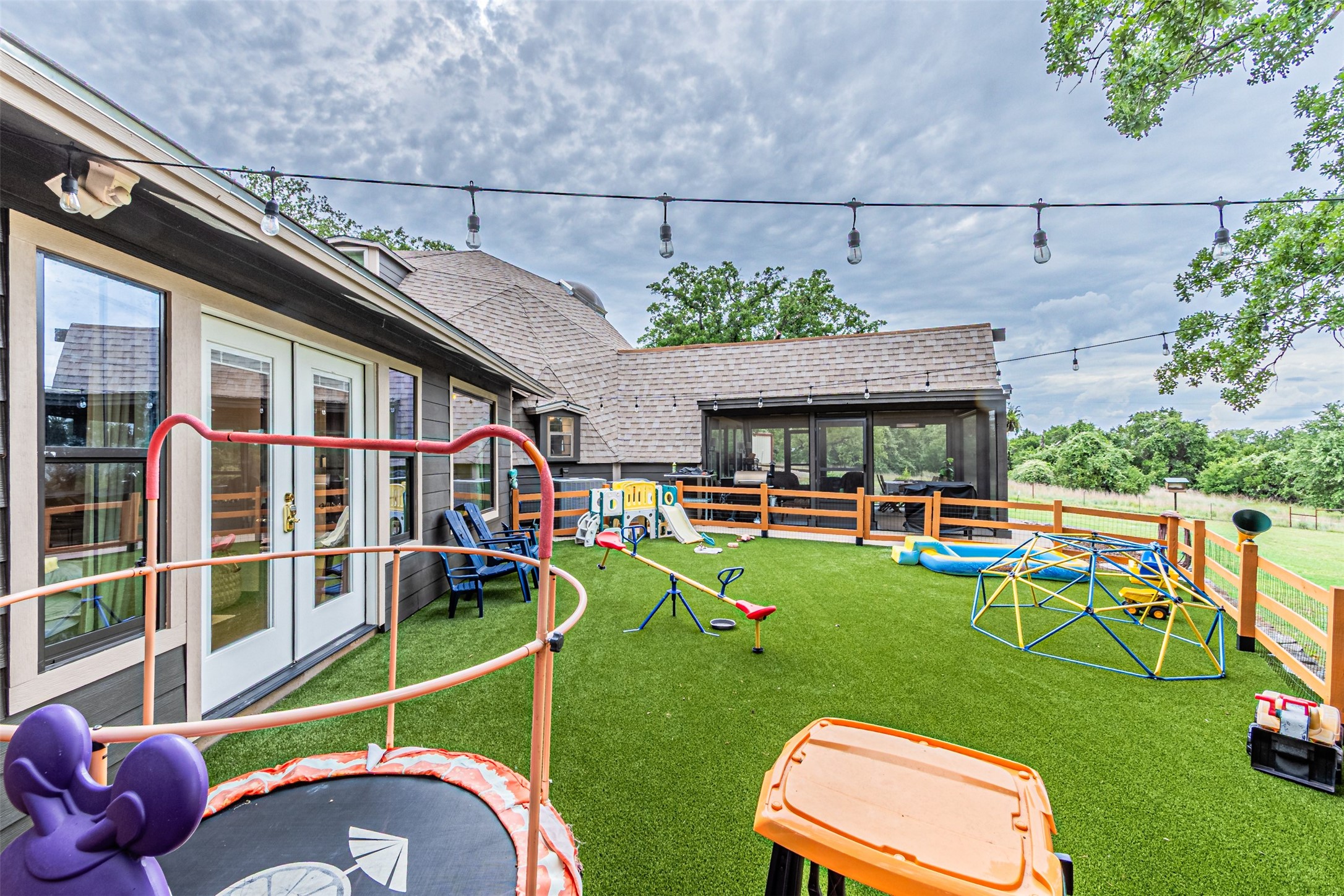 4505 Hunters Glen Court Granbury TX 76048