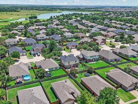 2009 Cooper Ridge Lane Heartland TX 75126