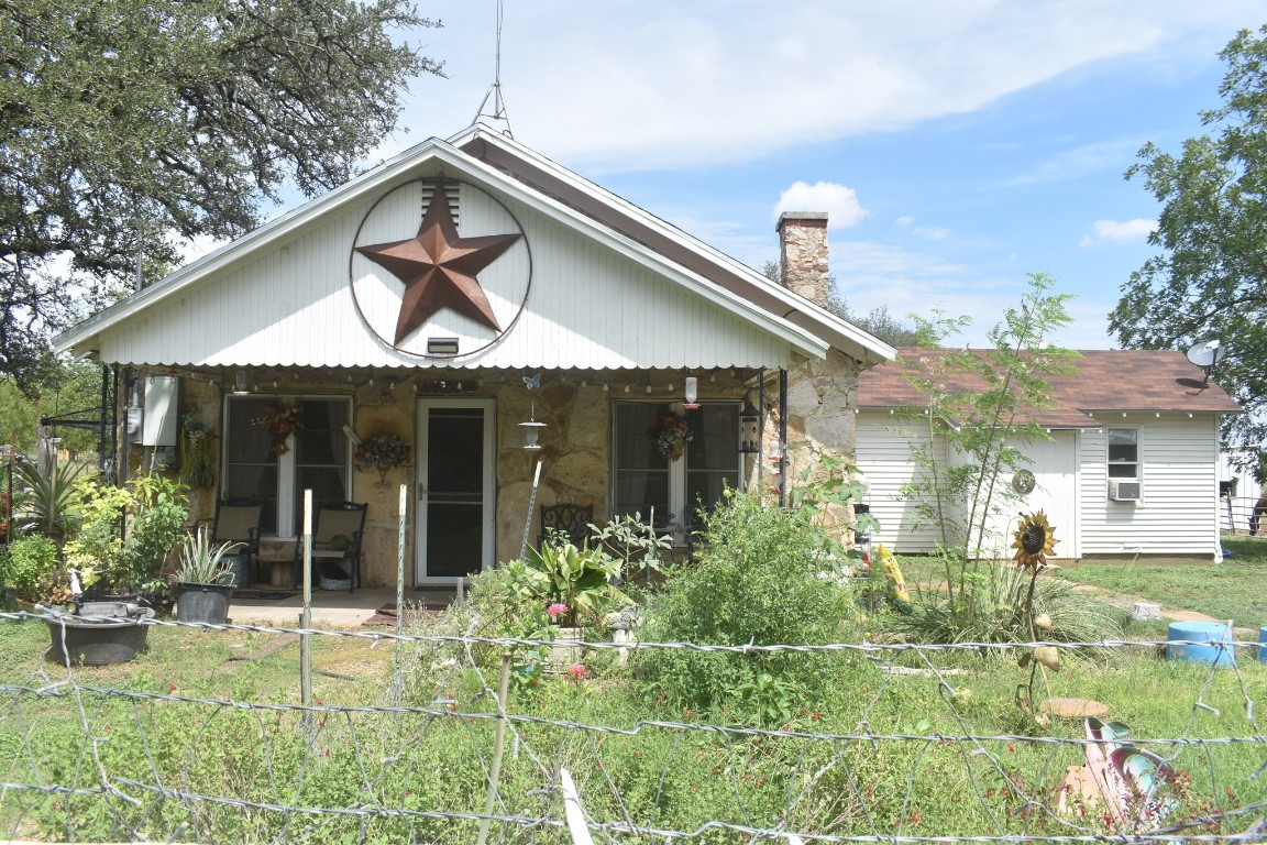 105 Dodd Street Brady TX 76825