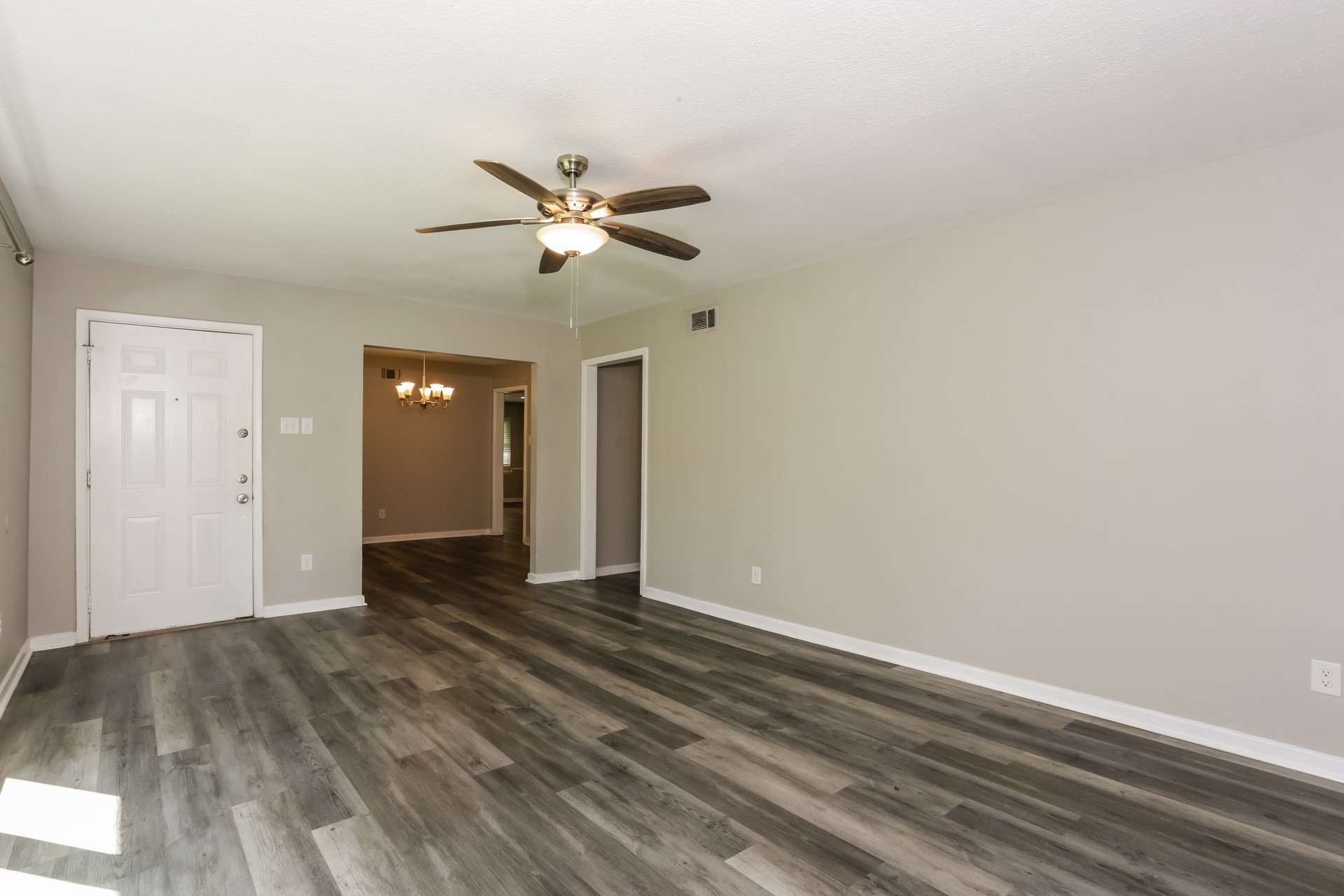 7347 Maringo Drive Dallas TX 75227