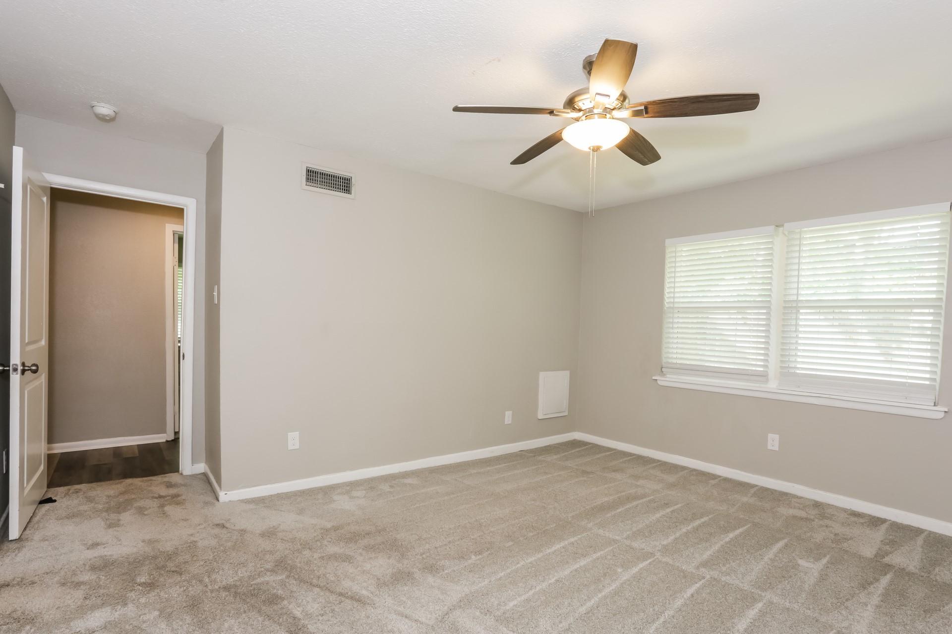 7347 Maringo Drive Dallas TX 75227