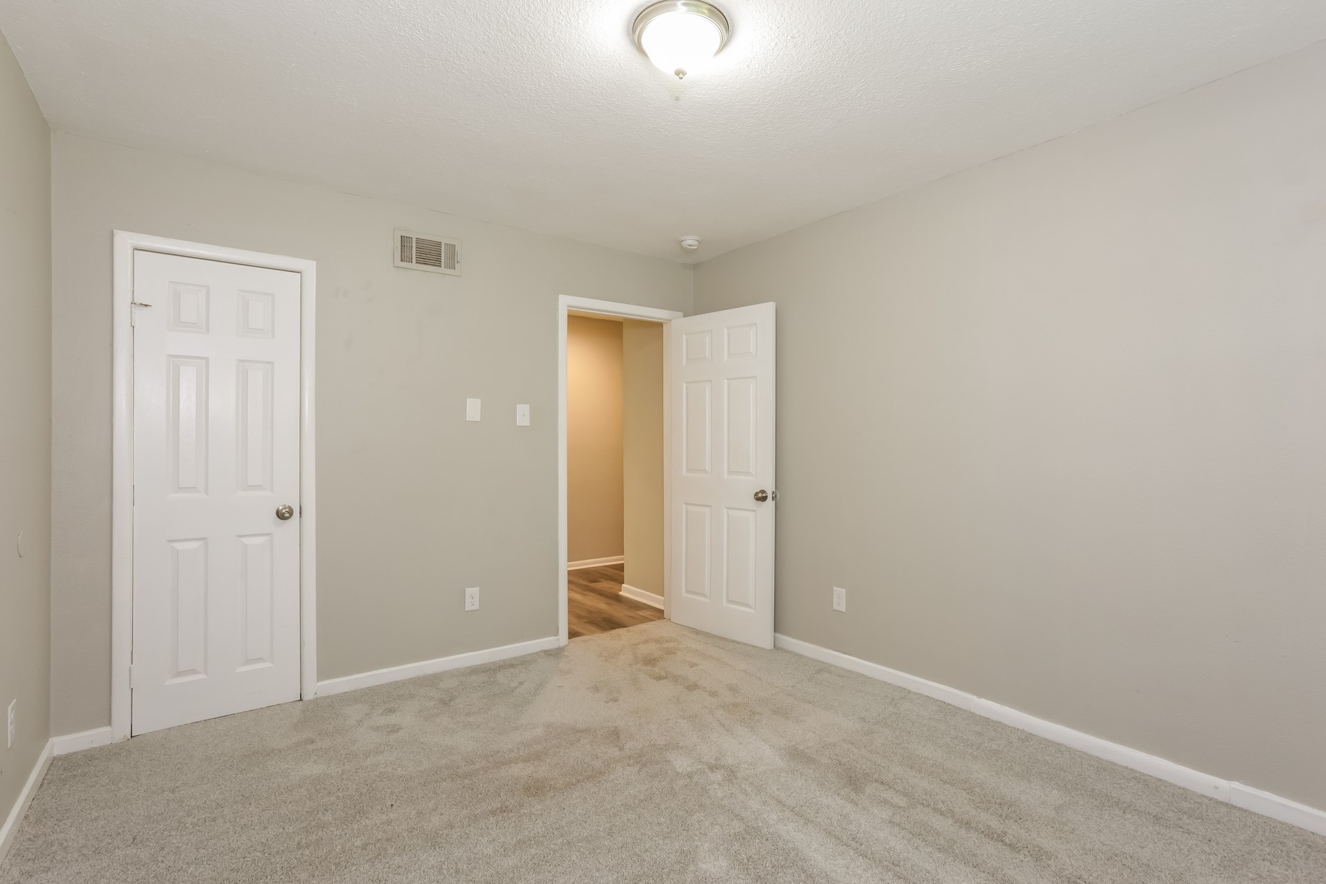 7347 Maringo Drive Dallas TX 75227