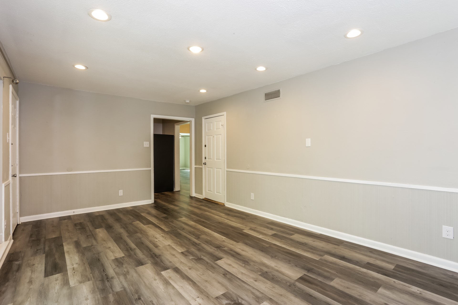 7347 Maringo Drive Dallas TX 75227