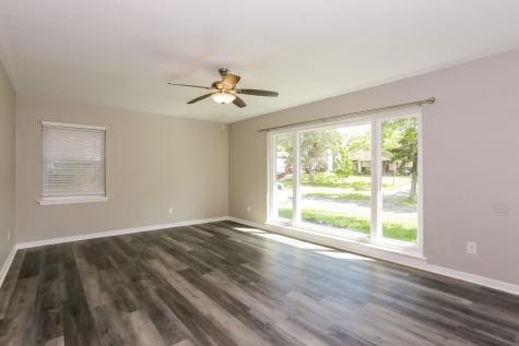 7347 Maringo Drive Dallas TX 75227
