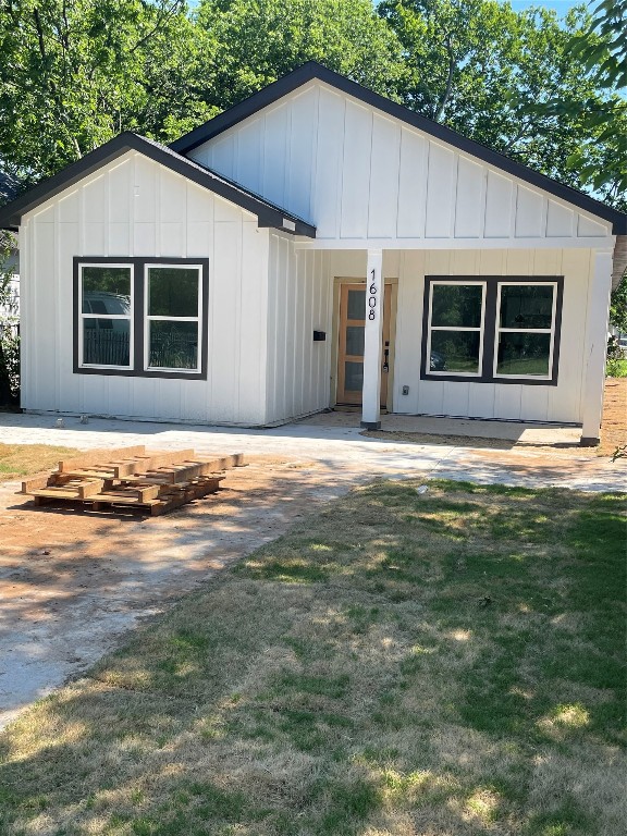 1608 Harris Court Dallas TX 75223